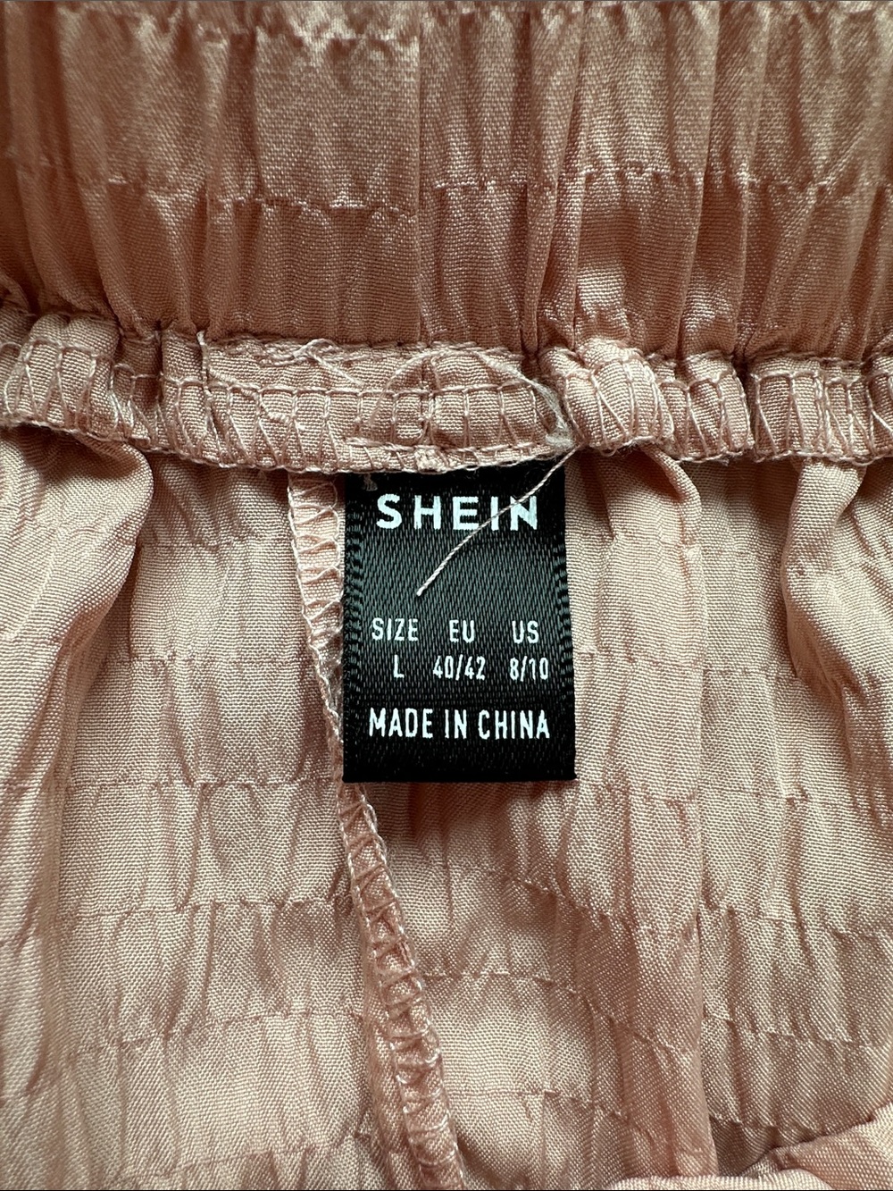 Ruffle tiered mini skirt in a pink crinkle fabric - Picture 7 of 7